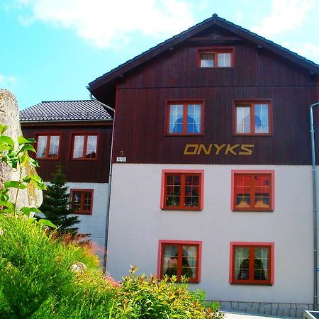 Willa Onyks Sklářská Poruba Exteriér fotografie